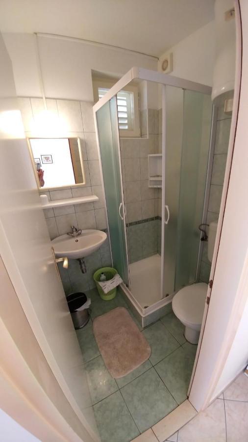 Apartments Dora Banjol Eksteriør billede