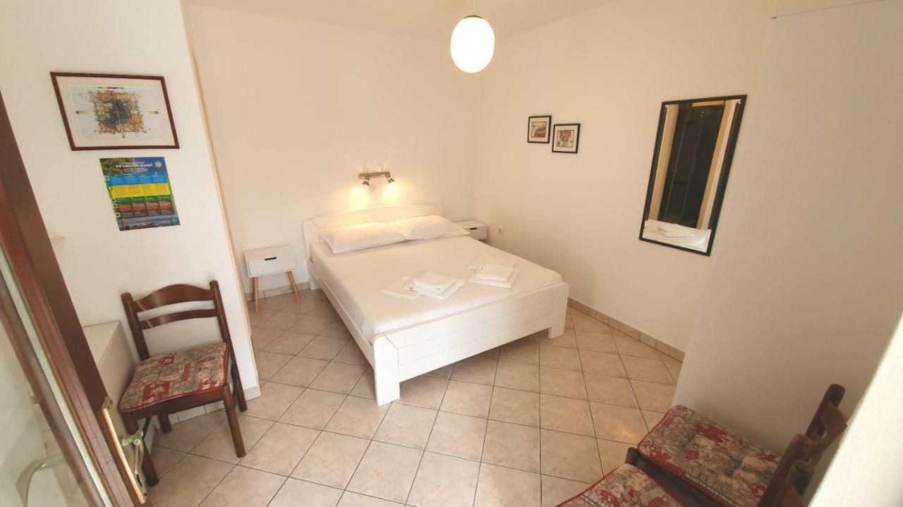 Apartments Dora Banjol Eksteriør billede