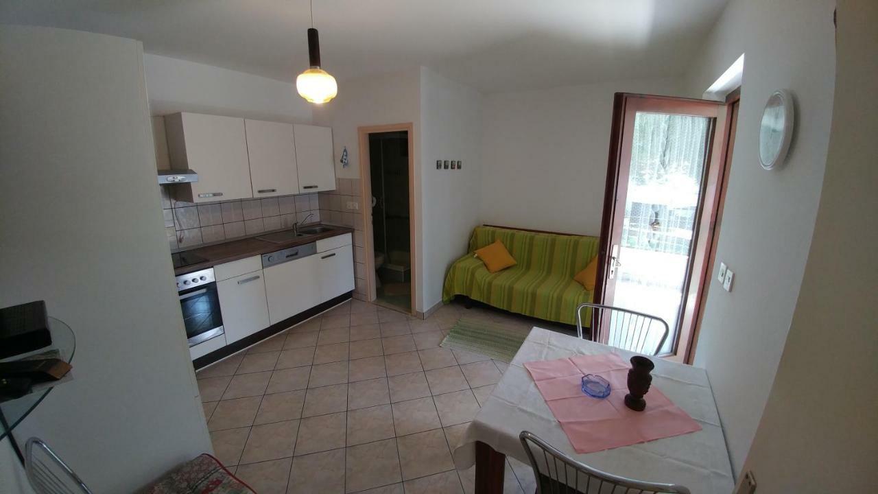 Apartments Dora Banjol Eksteriør billede