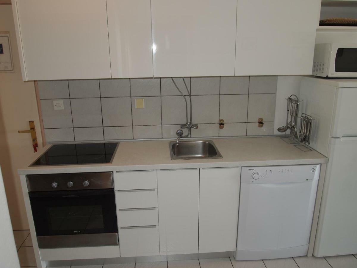 Apartments Dora Banjol Eksteriør billede
